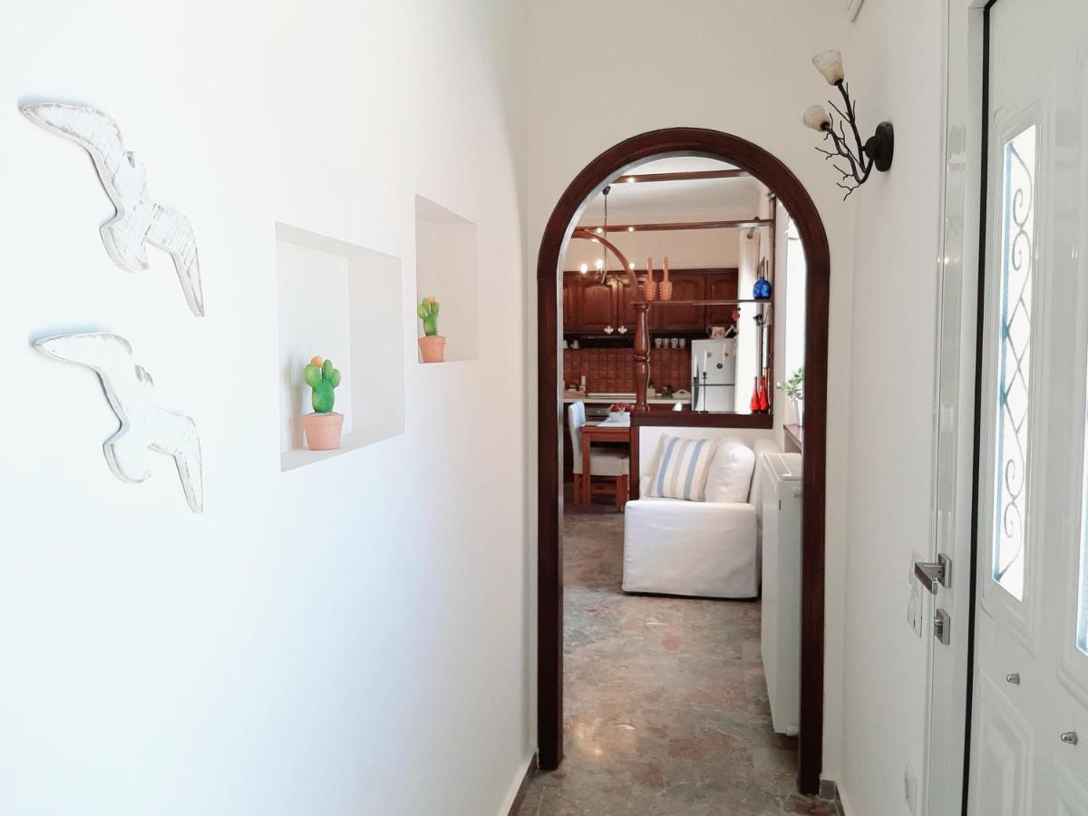Kontis Apts Apartment เปเลคาส ภายนอก รูปภาพ