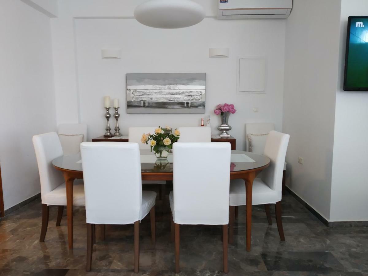 Kontis Apts Apartment เปเลคาส ภายนอก รูปภาพ